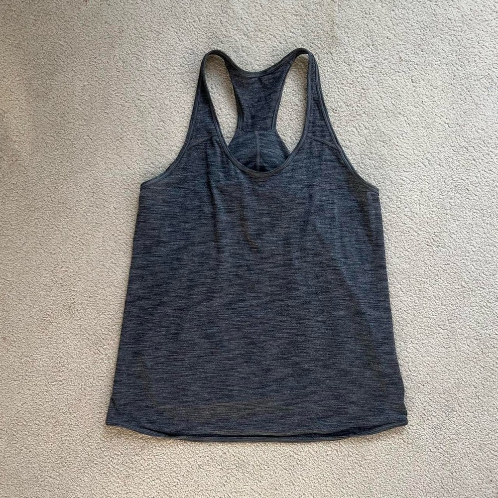 Size 6 Gray Lululemon Tank Top